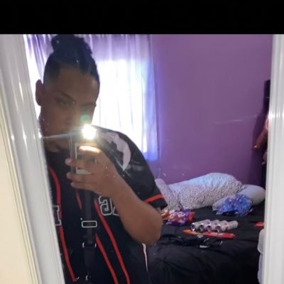 Little_Bear54's profile picture. 23| PUSHING 🅿️ Money Hungry 💰E-commerce💻