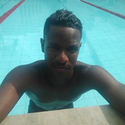 Elttoco's profile picture. O importante é o que importa 🤫😎