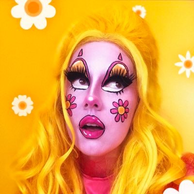 Fawn Darling 🌹 Queer Drag Artist / Graphic Designer 🧚‍♀️ she/her