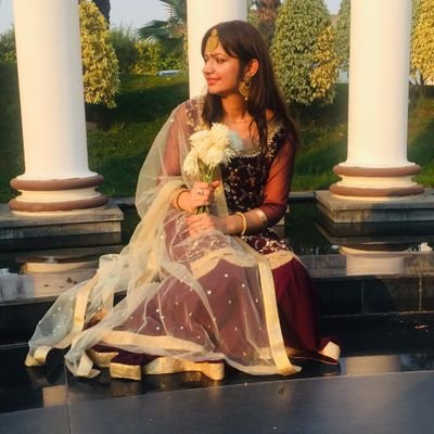 JauraRevti's profile picture. Beautiful things are on the way.