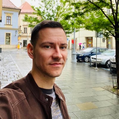 Český profil k @vtunka (mgmt & tech). Komentuju dění v naší kotlině; zde sdílím pouze svoje osobní názory. Gourmet, liberál, sportovec, linguofil, světoběžník🌍