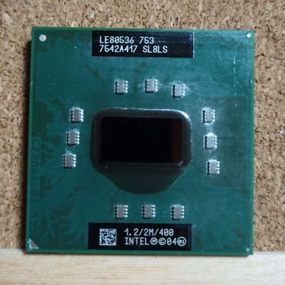 tnoji's profile picture. TypeScriptをこよなく愛するLinuxデスクトップ常用おじさん。一生物造りする呪いにかかった
好きな言葉は「ま、いっか！」
