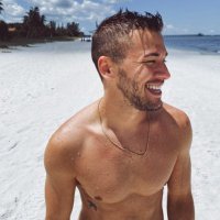 e (@elvissako) Twitter profile photo