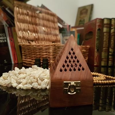 AbuHalimaFatima's profile picture. 