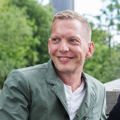 Vicedirektør på Hotel- og Restaurantskolen🔪🥒 22177632 og spn@hrs.dk