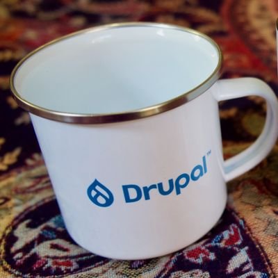 The Official Drupal Swag Shop https://t.co/kJHMNK0ATm
Buy great products and promote Drupal. A share of all sales goes to the Drupal Association.