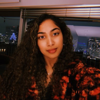 UT Austin Alum | Instagram: @jasminlovesdance