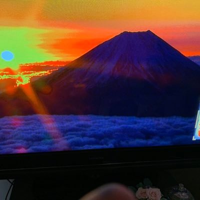 lvXBLT9ivip4Akt's profile picture. 