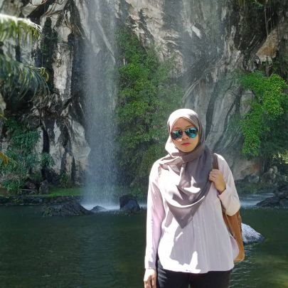 JannahElSuraya's profile picture. 