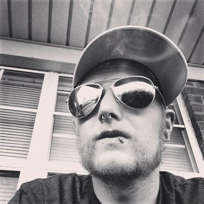 (Follow my backup account @spikedpvnchcvnt) I stream every night on Twitch. Come say hi! 👇🏻