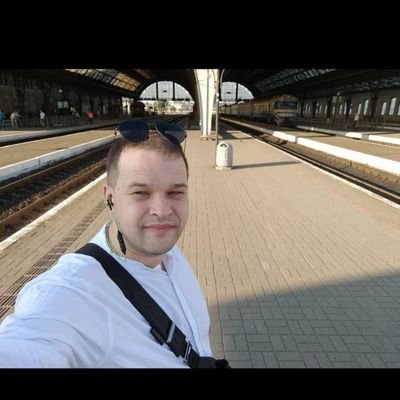 DDmitriiev's profile picture. It person