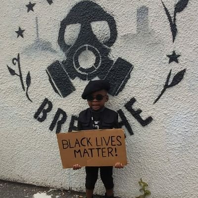 ClydePile's profile picture. The Bajanglassman with a passion for food.