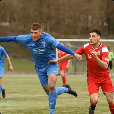 injury prone centre half. welsh not british 🏴