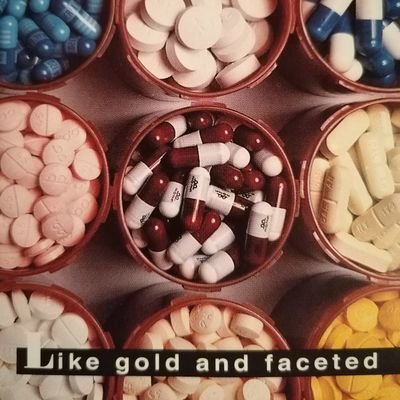 Akxyxzz's profile picture. Adoptee. Trying to find home within