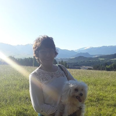 Soy de Chile madre de tres hijos .Amo A Dios .