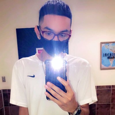 BurstMessi's profile picture. Snapchat:burstmessi672 instagram @dan_chino