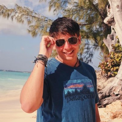 kevingoesketo's profile picture. •Certified Ketogenic Health Coach •130lb weight loss •Stay tuned for weight loss help, recipes, & tips