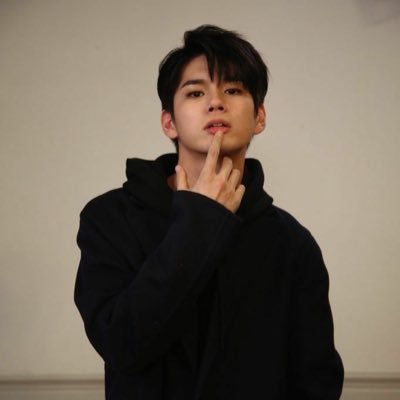 Ocean81643320's profile picture. 