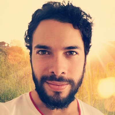 AgredaOscar's profile picture. Entrepreneur and CEO at UNIFRANZ