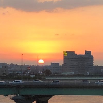 日本全国の銭湯、スーパー銭湯、スパ、健康ランドなど周りながらコメントしていきます。まずは100箇所目指します。応援よろしくお願い致します。