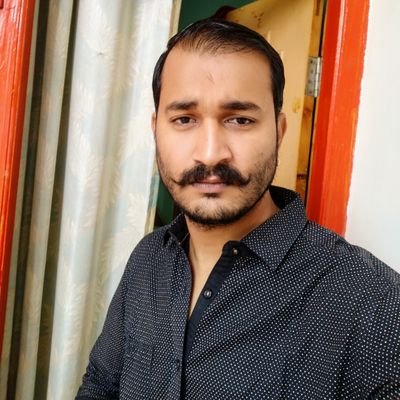 Akshayr54081608's profile picture. my family and my frendz make me alive