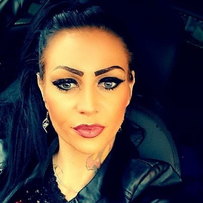 Beauty2020Black's profile picture. Für alles offen...