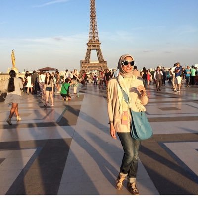 لويار ، آرتيست ، عضو إن ذا كاريكاتير جمعية ، تحليل بيرسوناليتي من الخط والتوقيع ، ترينر تنويم إيحائي ، حسابي تحت حمايتي القانونية