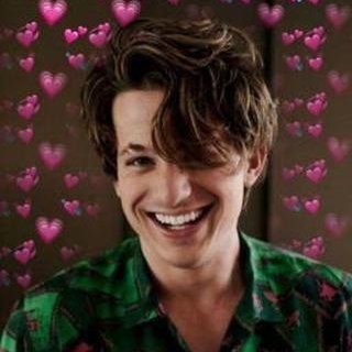 PuthinatorGirl's profile picture. 