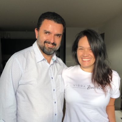 Speaker y Consultor: Felicidad, Liderazgo, Cultura Organizacional... Inmensamente Feliz!!! creser360@liderazgoycultura.com.co