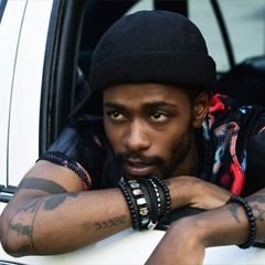 sunundermask's profile picture. 