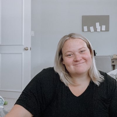 HolstedKenzie's profile picture. what’s good