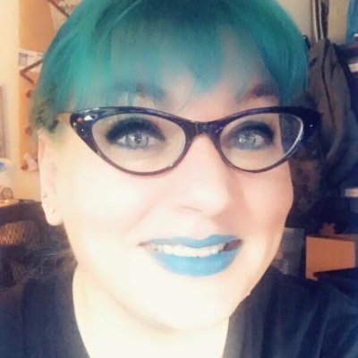 samanatrix's profile picture. I am fairly certain that given a cape and a nice tiara, I could save the world.    Morghanna in AIE Pondera