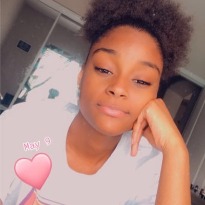 Curlyheadkeke7's profile picture. “Never let your crown fall queen “ 👑
