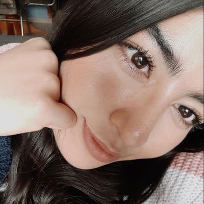 lauracarrsco's profile picture. 