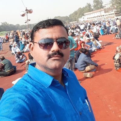 अध्यापक, आदर्श इंटर कालेज, मोठ, झांसी, उत्तर प्रदेश।