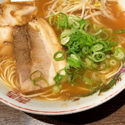 dmm18nikonik0's profile picture. 