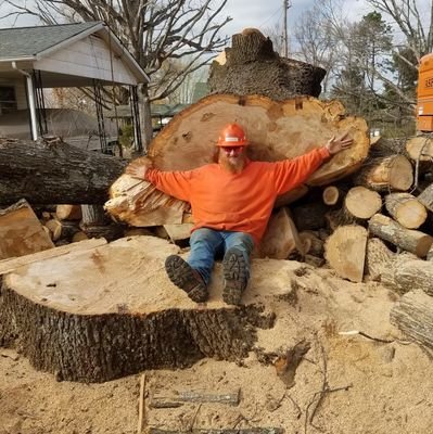 HiveMMA's profile picture. Husband, father, Mixed Martial Artist. Brother, friend, just trying to find my path...