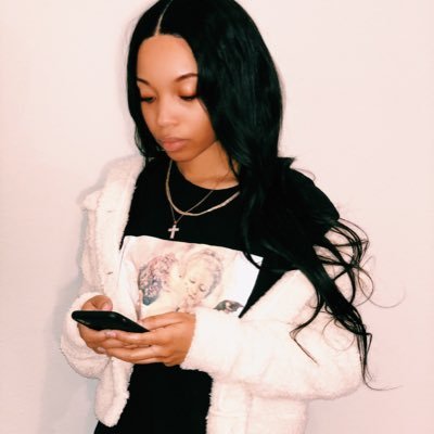 dental bae 💋 ... Saleahs mommy 👩👧❤️ instagram : @thewadeeshow