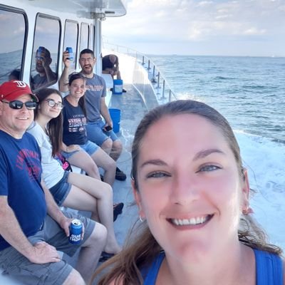 LenaTheElf's profile picture. Secretly three tiny dudes in a trenchcoat. Socially bankrupt. Tweets sponsored by bourbon. 🤘4CD🤘🐜