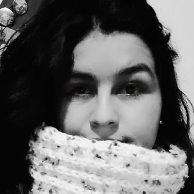 COMUNICADORA SOCIAL - PERIODISTA ME ENCANTA RELACIONARME CON UNA SOCIEDAD PENSANTE , CRÍTICA Y CON UNA BUENA SONRISA