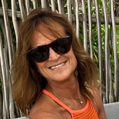 caLaRue's profile picture. 