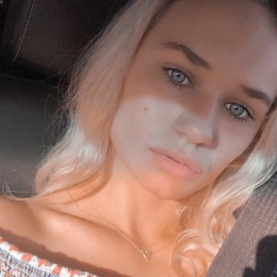 maceycastor's profile picture. 