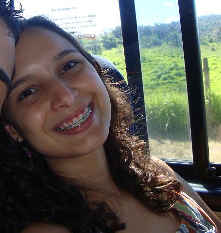 Pessoa comum jogando palavras ao vento que não acrescentam em nada na vida de ninguém