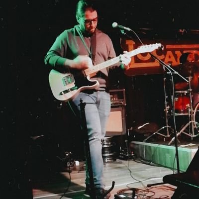 PhD student in Artificial Intelligence.
Music passionate.
