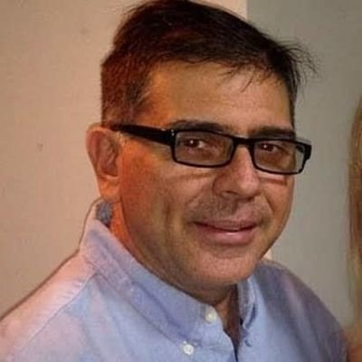 Emprendedor de medios digitales. 
CEO & Founder https://t.co/erSWhYNFoz
Instagram: @rafaelcassellaoficial 
Dios bendice y protege a Venezuela donde quiera que se encuentre