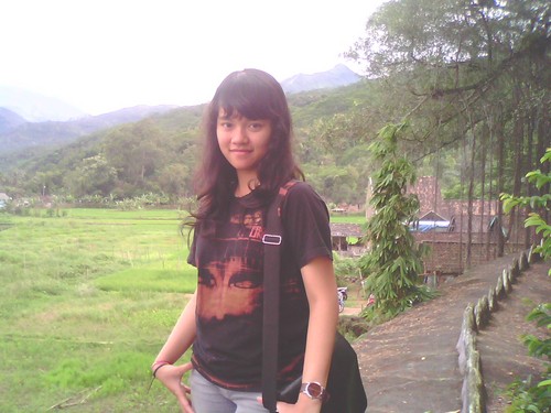 azhtrin's profile picture. hidup itu indah..nikmati keindahannya selagi kita bisa :D