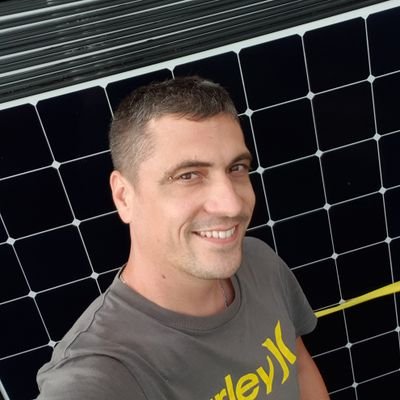 Freerider80's profile picture. technikbegeisterter Kontrollfreak mit Fokus auf Smarthome, erneuerbare Energie, E-mobility. Family, Sport, Cars...