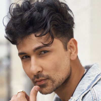 ZACK KNIGHT Profile