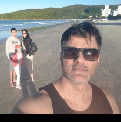isouza_ivan's profile picture. 