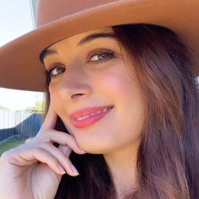 evelyn_sharma Profile Picture